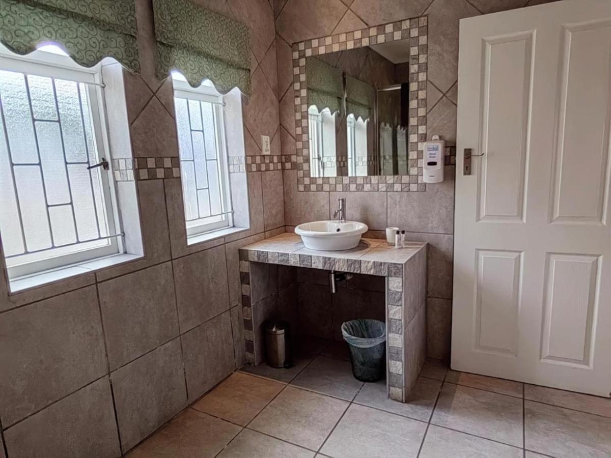 Aviators Paradise Guest House Mossel Bay Ngoại thất bức ảnh